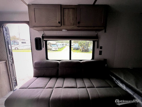 2026 Sunset Park Sun Lite 21TH RV Photo 4