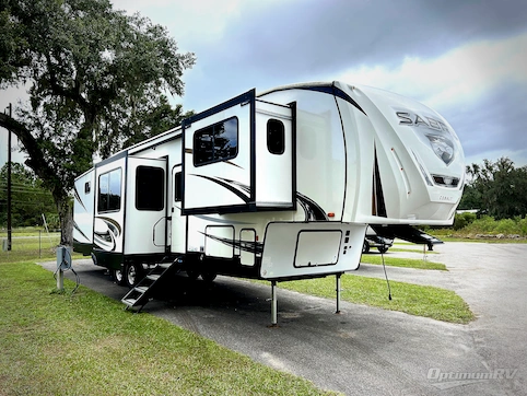 Used 2022 Forest River Sabre 37FLH Featured Photo
