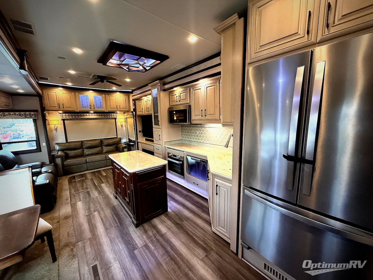 2020 DRV Luxury Suites Mobile Suites 40KSSB4 Photo 4