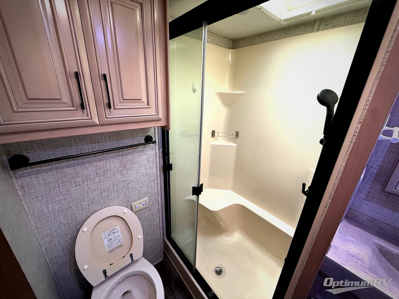 2020 DRV Luxury Suites Mobile Suites 40KSSB4 Photo 19