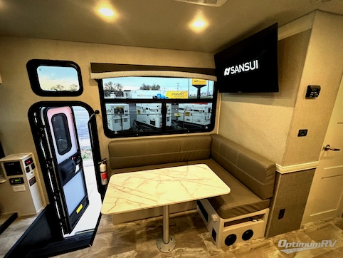 2023 Fleetwood Flair 29M RV Photo 2