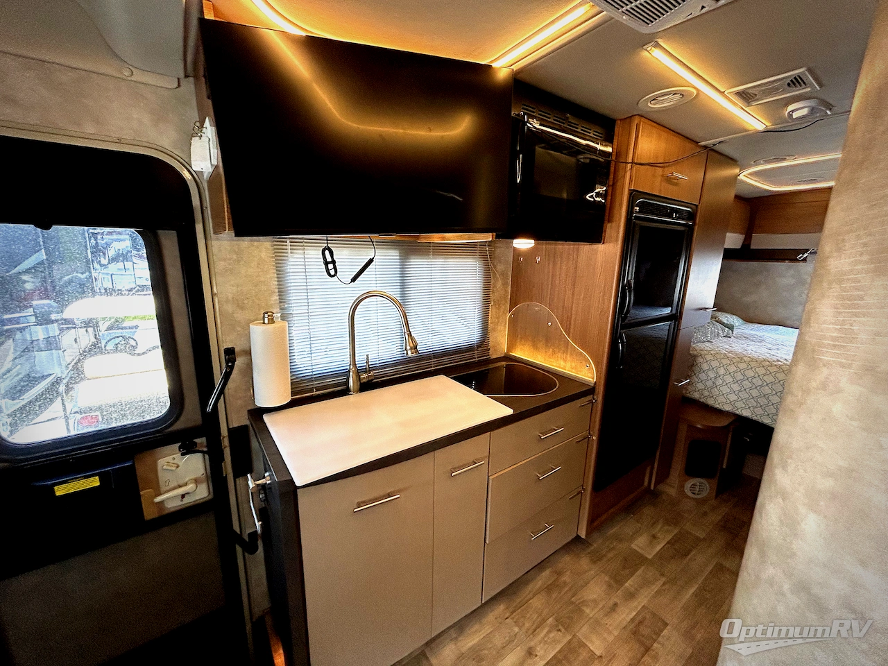 2018 Winnebago View 24V Photo 6