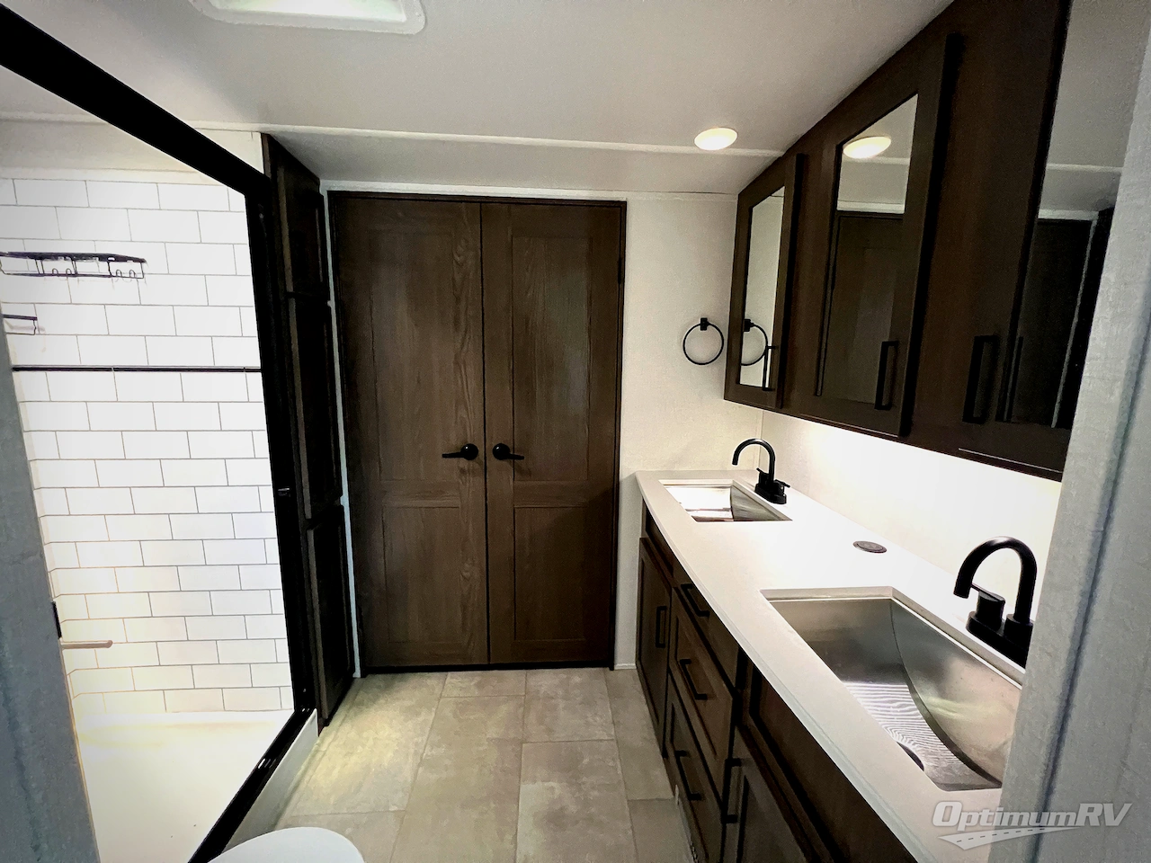 2023 Palomino Columbus 384RK Photo 21