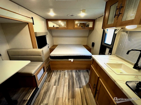 2022 Prime Time Avenger LT 17FQS RV Photo 2