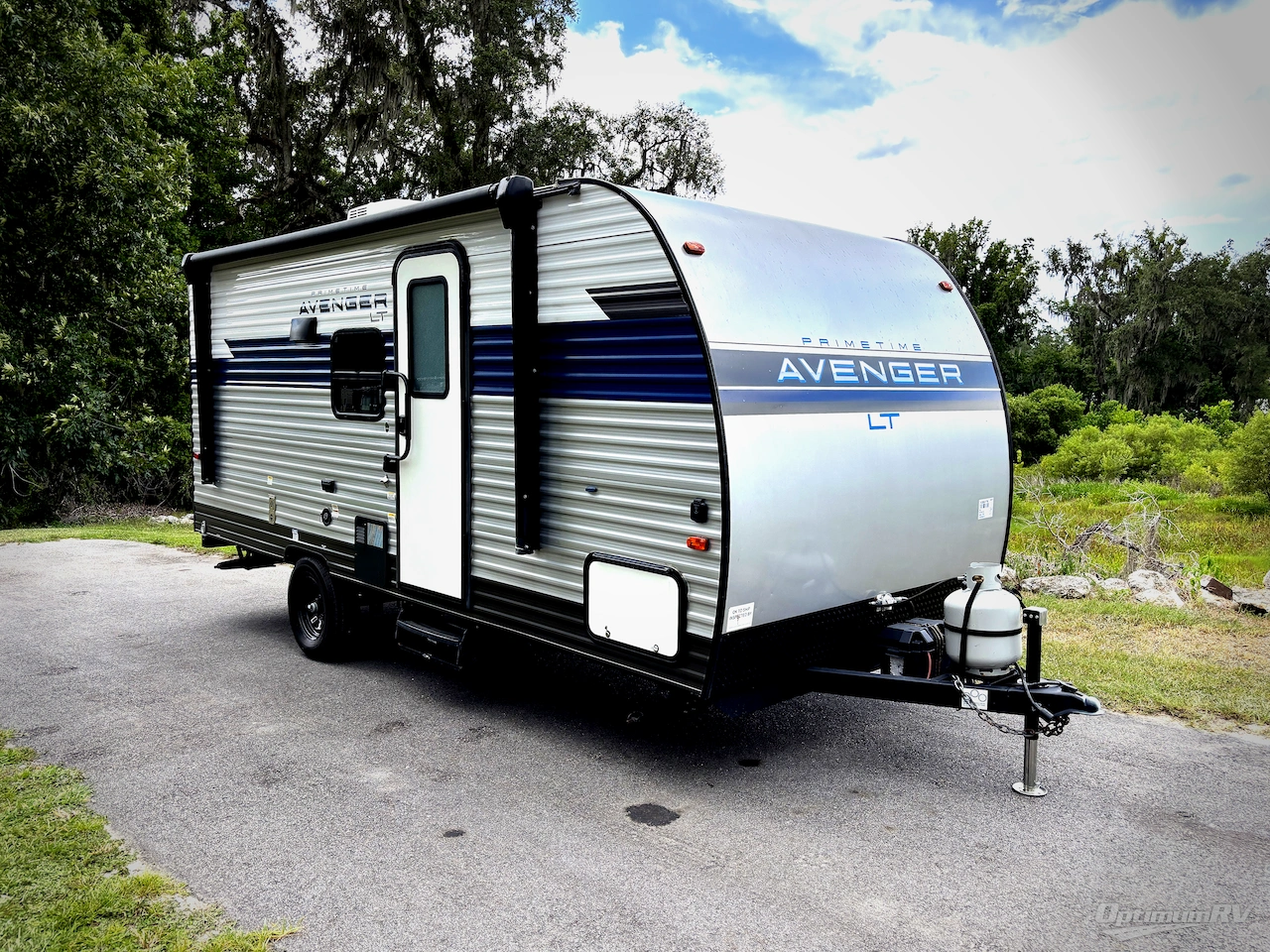 2022 Prime Time Avenger LT 17FQS Photo 1