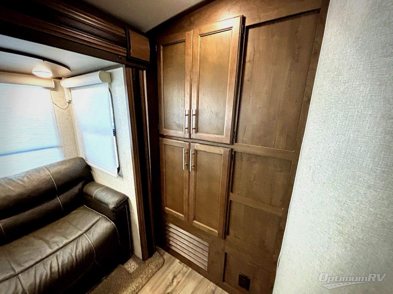 2018 Keystone Cougar X-Lite 34TSB Photo 16