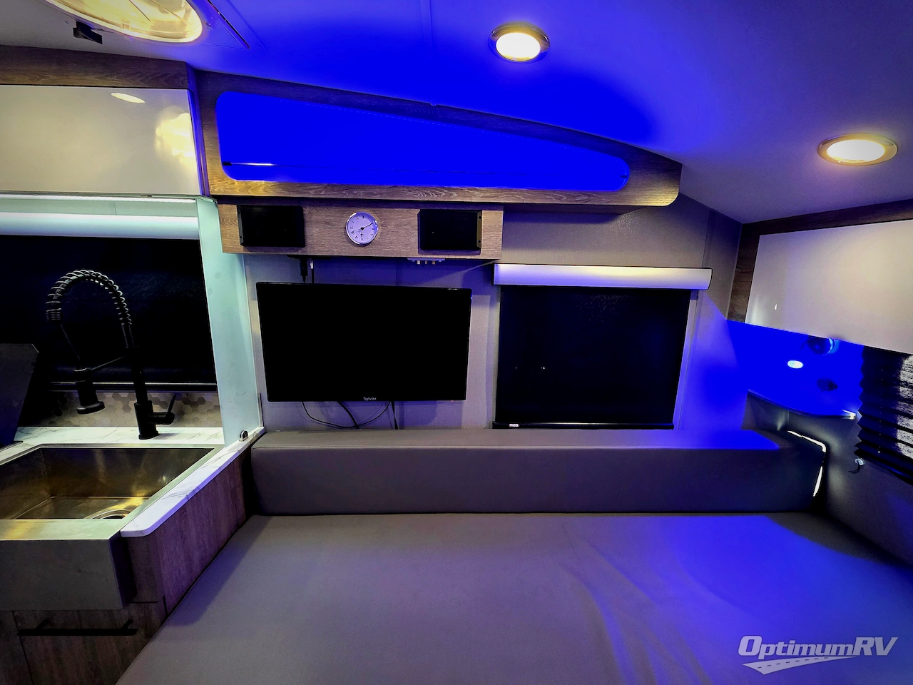 2024 inTech RV Sol DUSK Photo 9