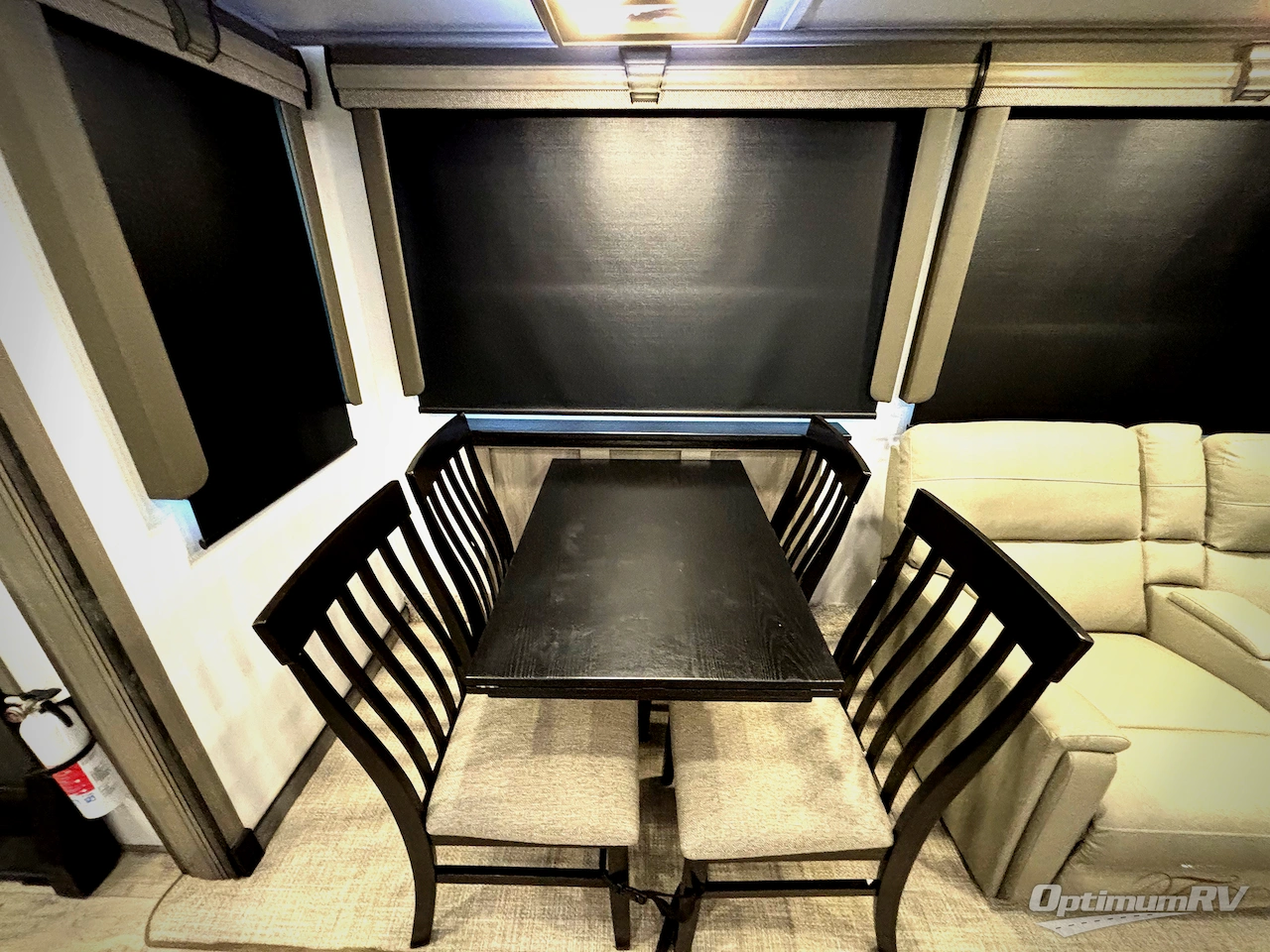2022 Keystone Montana 3121RL Photo 18
