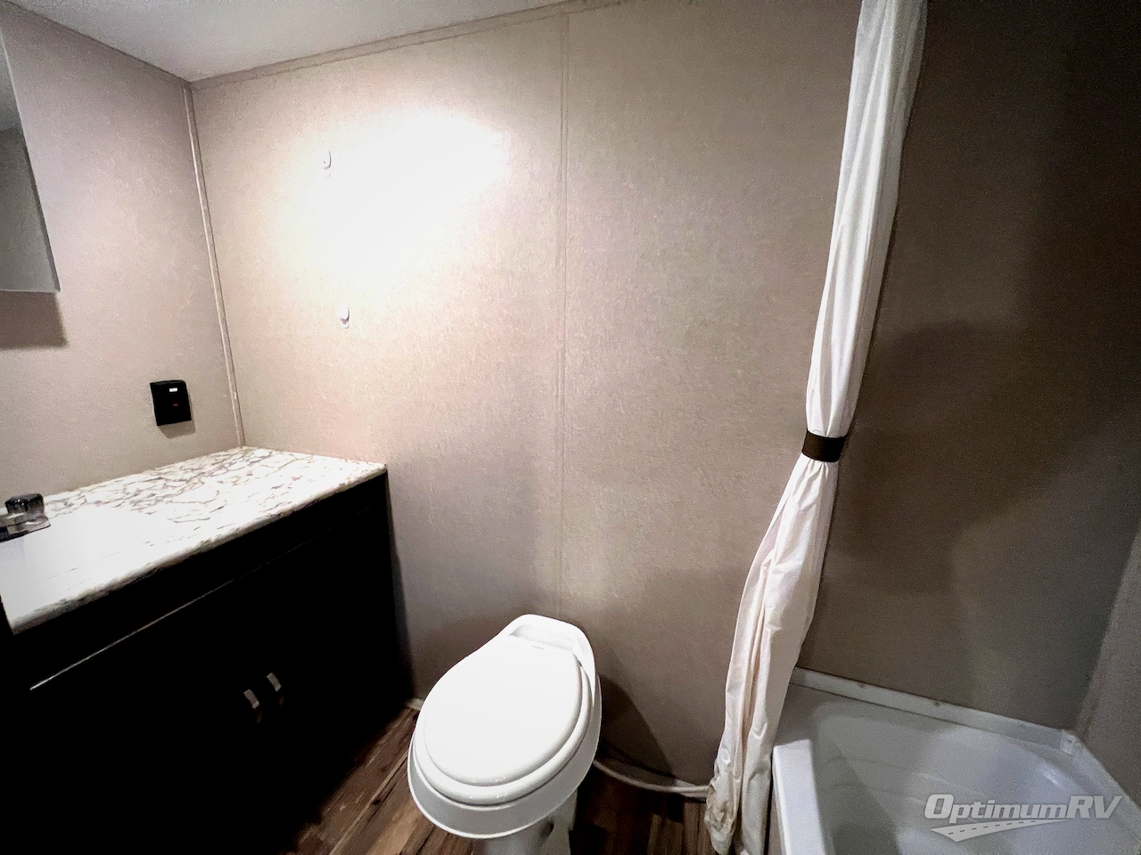 2019 Keystone Springdale Mini 1700FQ Photo 22