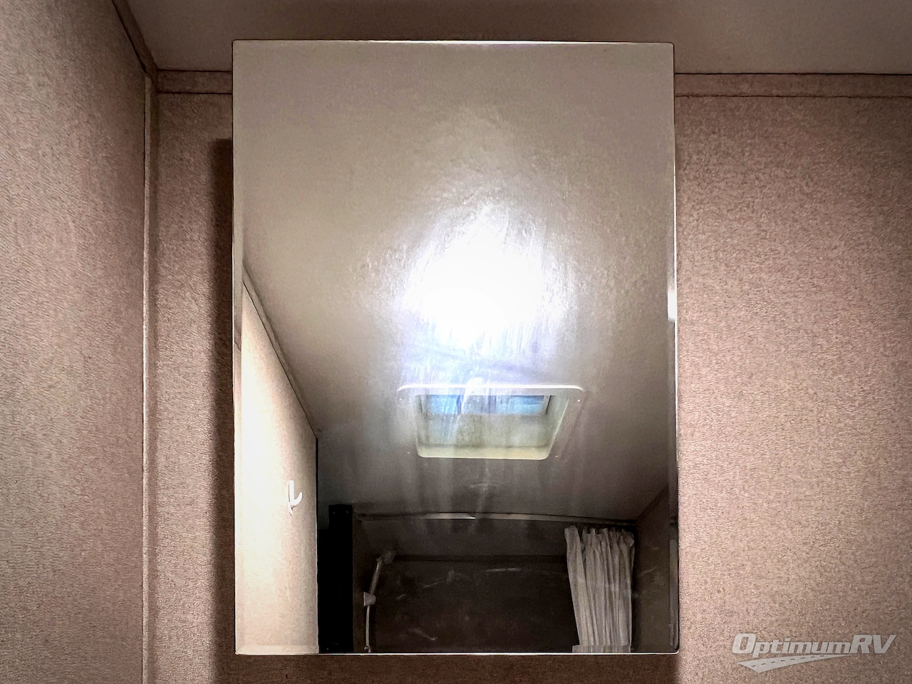 2019 Keystone Springdale Mini 1700FQ Photo 24