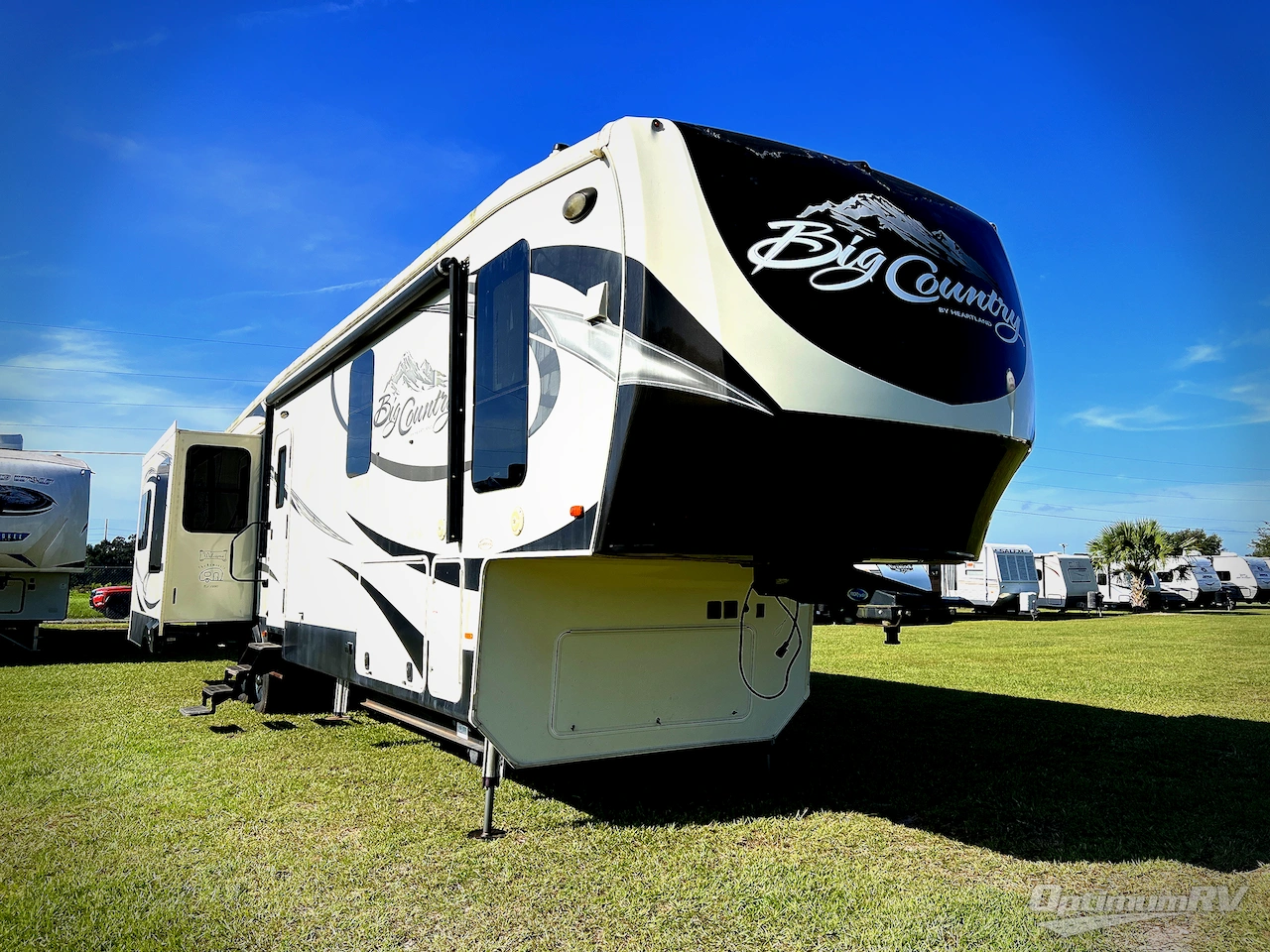 2016 Heartland Big Country 3850MB Photo 1