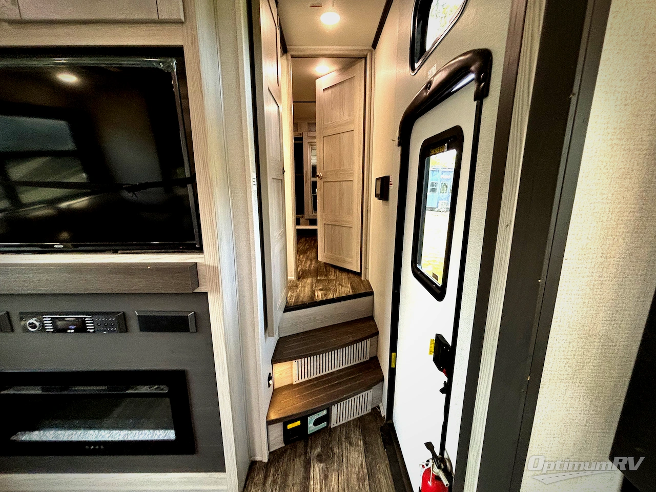 2021 Keystone Fuzion 430 Photo 7