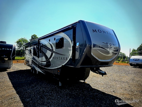 Used 2019 Keystone Montana 3791RD Featured Photo
