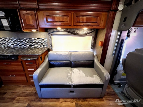 2017 Jayco Precept 31UL RV Photo 3
