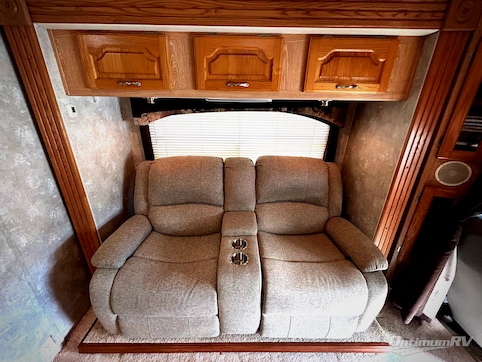 2005 Coachmen Concord 275DS RV Photo 4