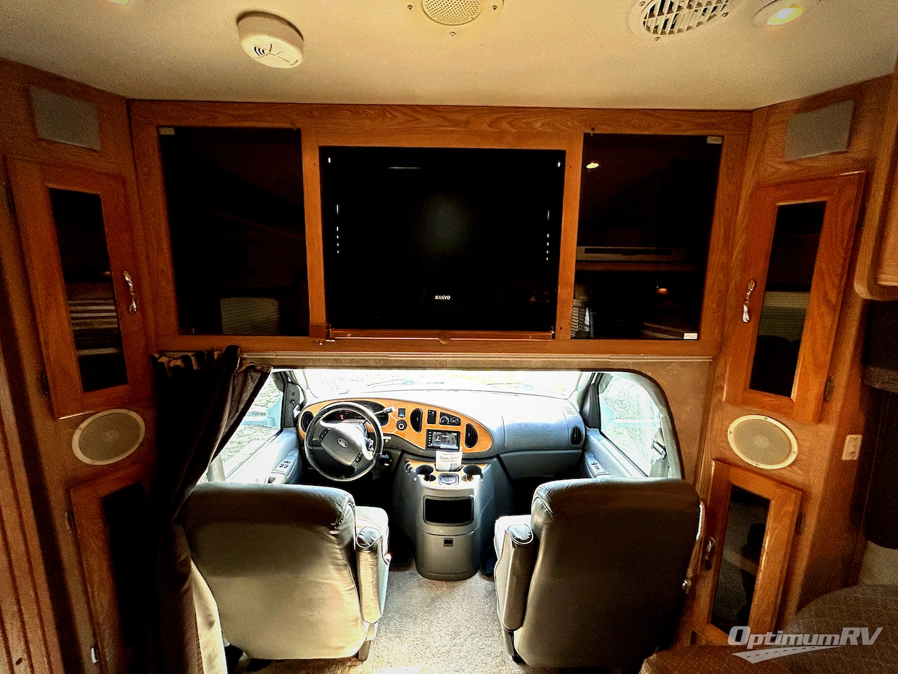 2005 Coachmen Concord 275DS Photo 10