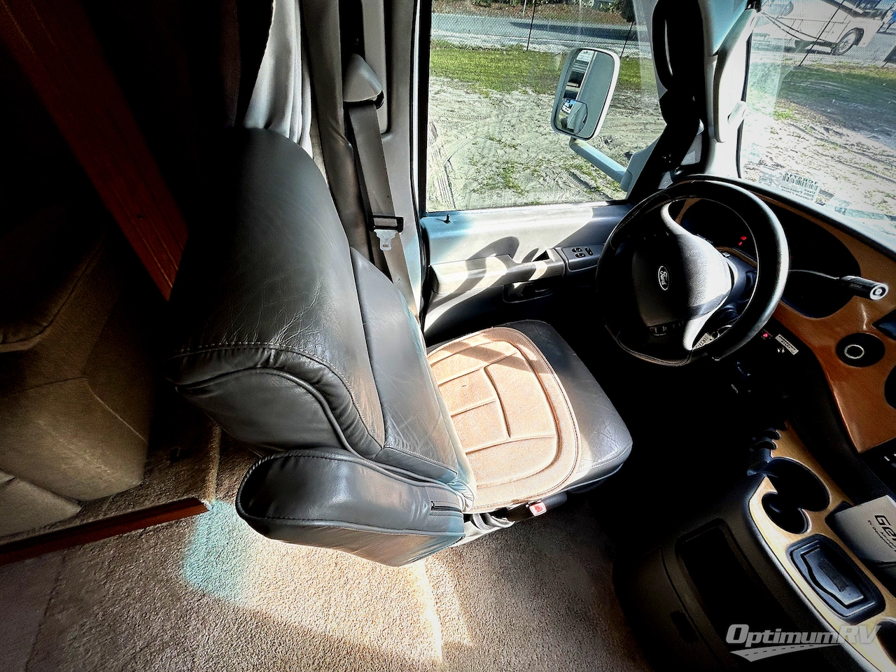 2005 Coachmen Concord 275DS Photo 7