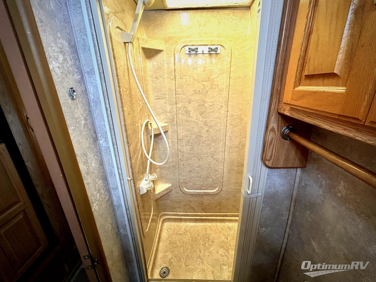 2005 Coachmen Concord 275DS Photo 17