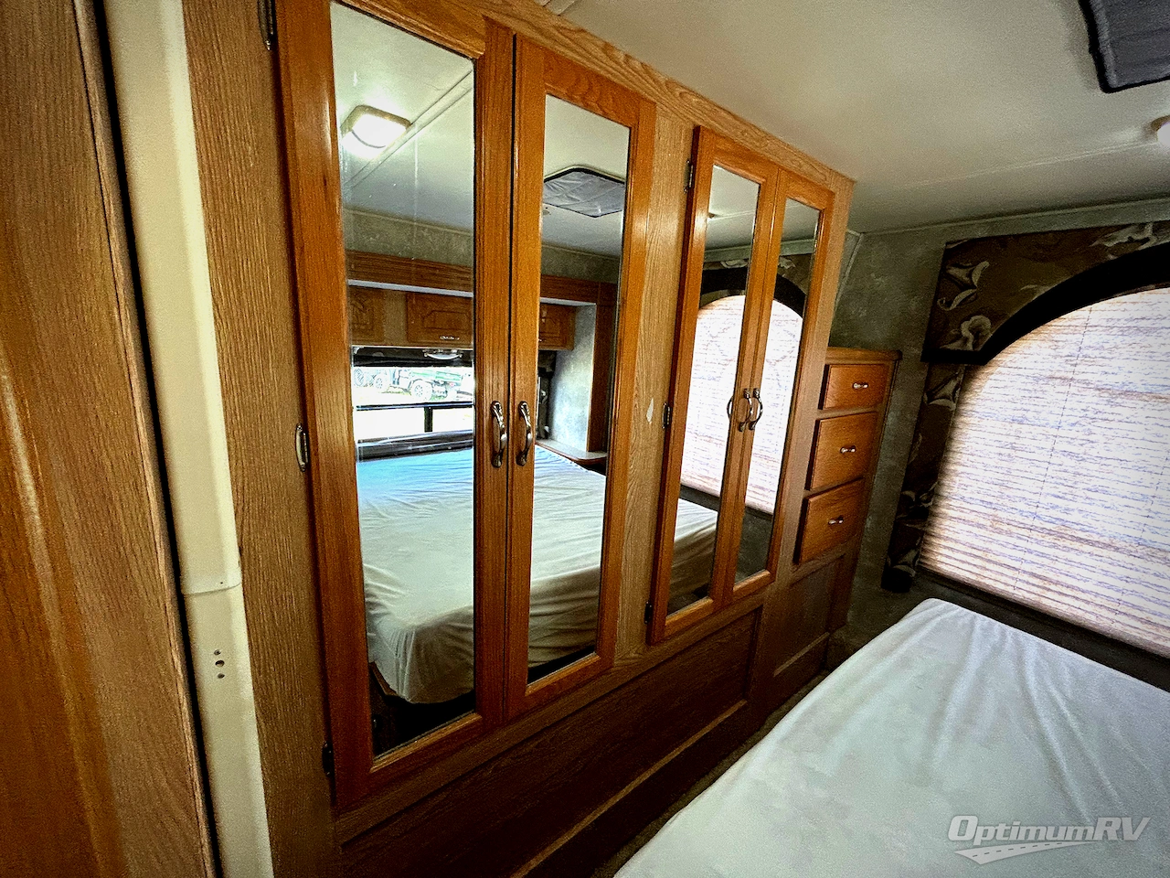 2005 Coachmen Concord 275DS Photo 20