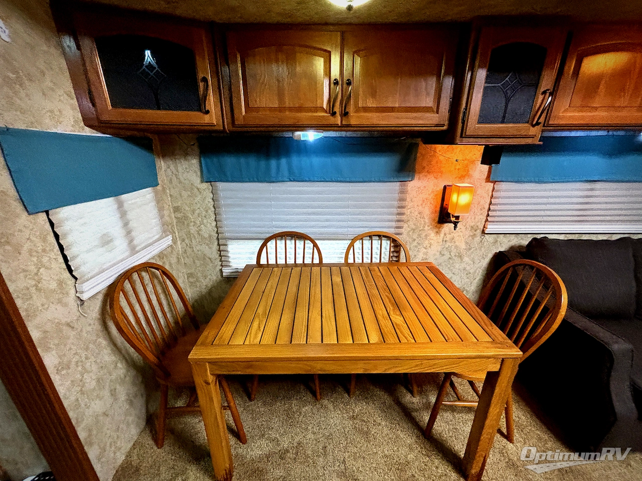 2012 Keystone Montana Big Sky 3400RL Photo 18