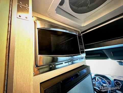 2023 Thor Sanctuary 19P RV Photo 3