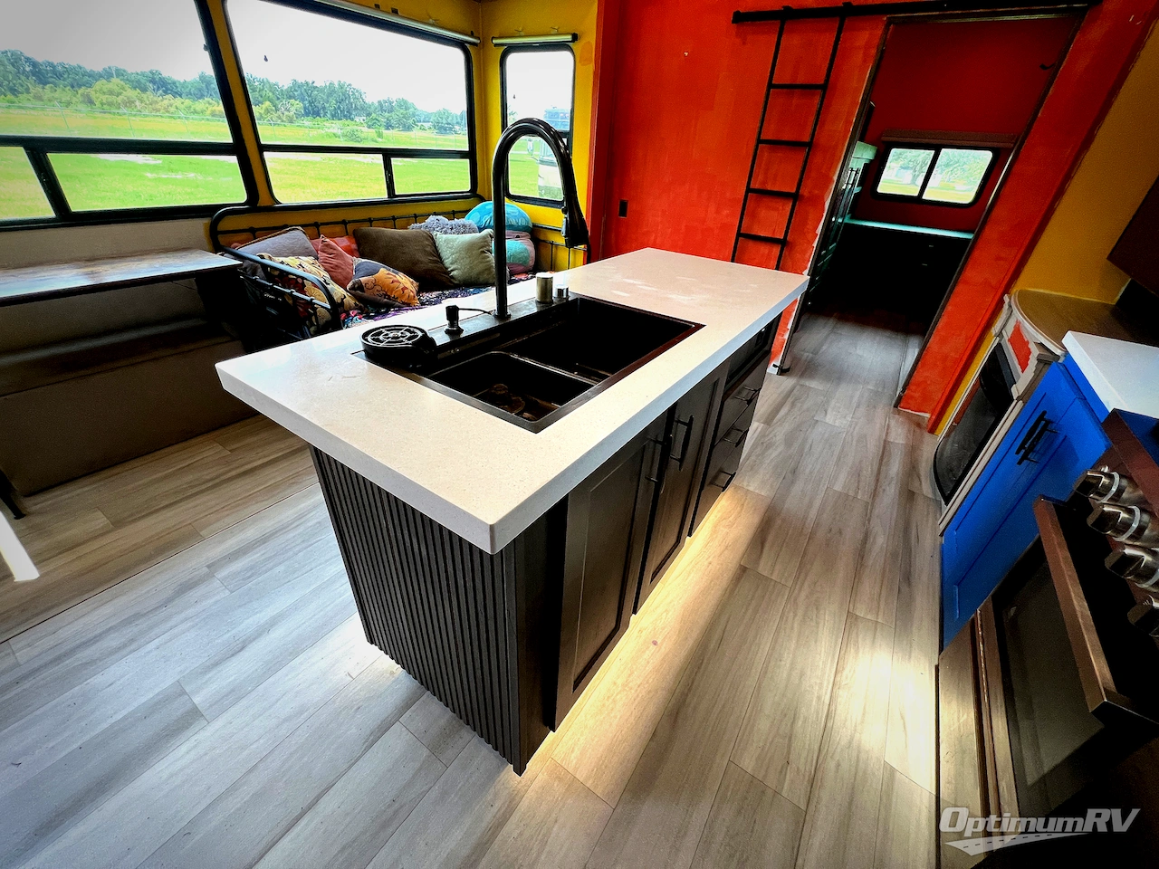 2024 Grand Design Influence 3704BH Photo 9