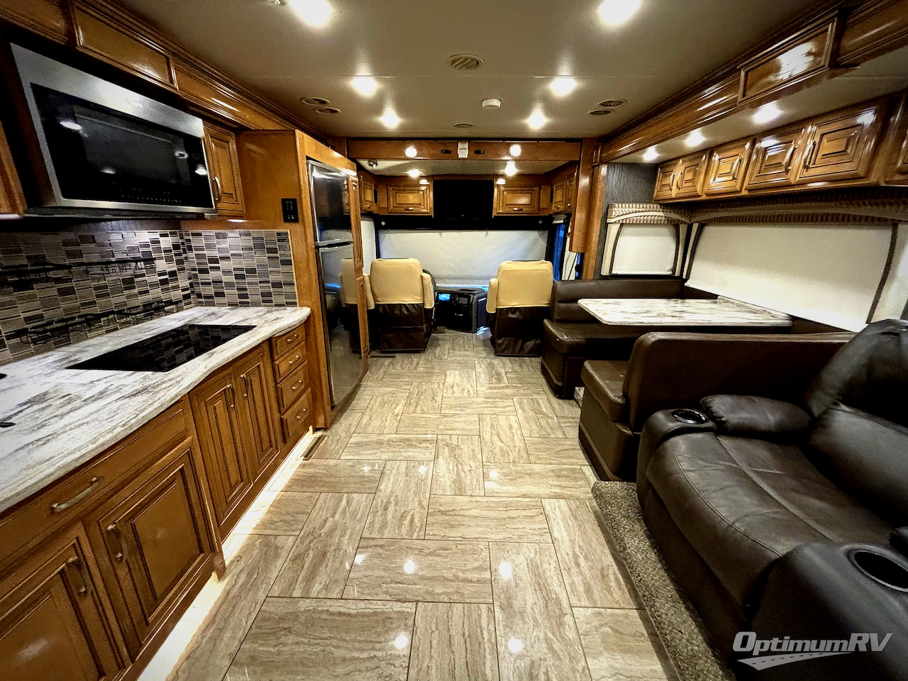 2018 Thor Aria 3601 Photo 5