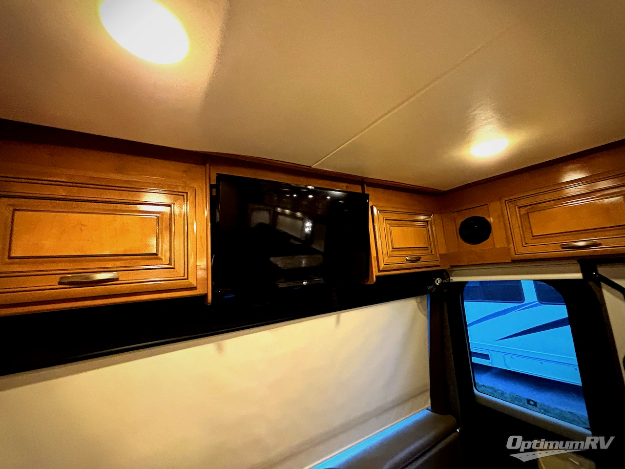 2018 Thor Aria 3601 Photo 10