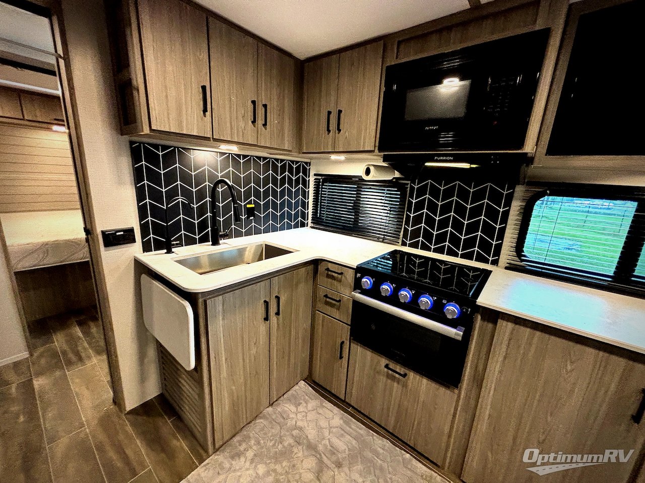 2023 Keystone Passport SL 252RD Photo 6