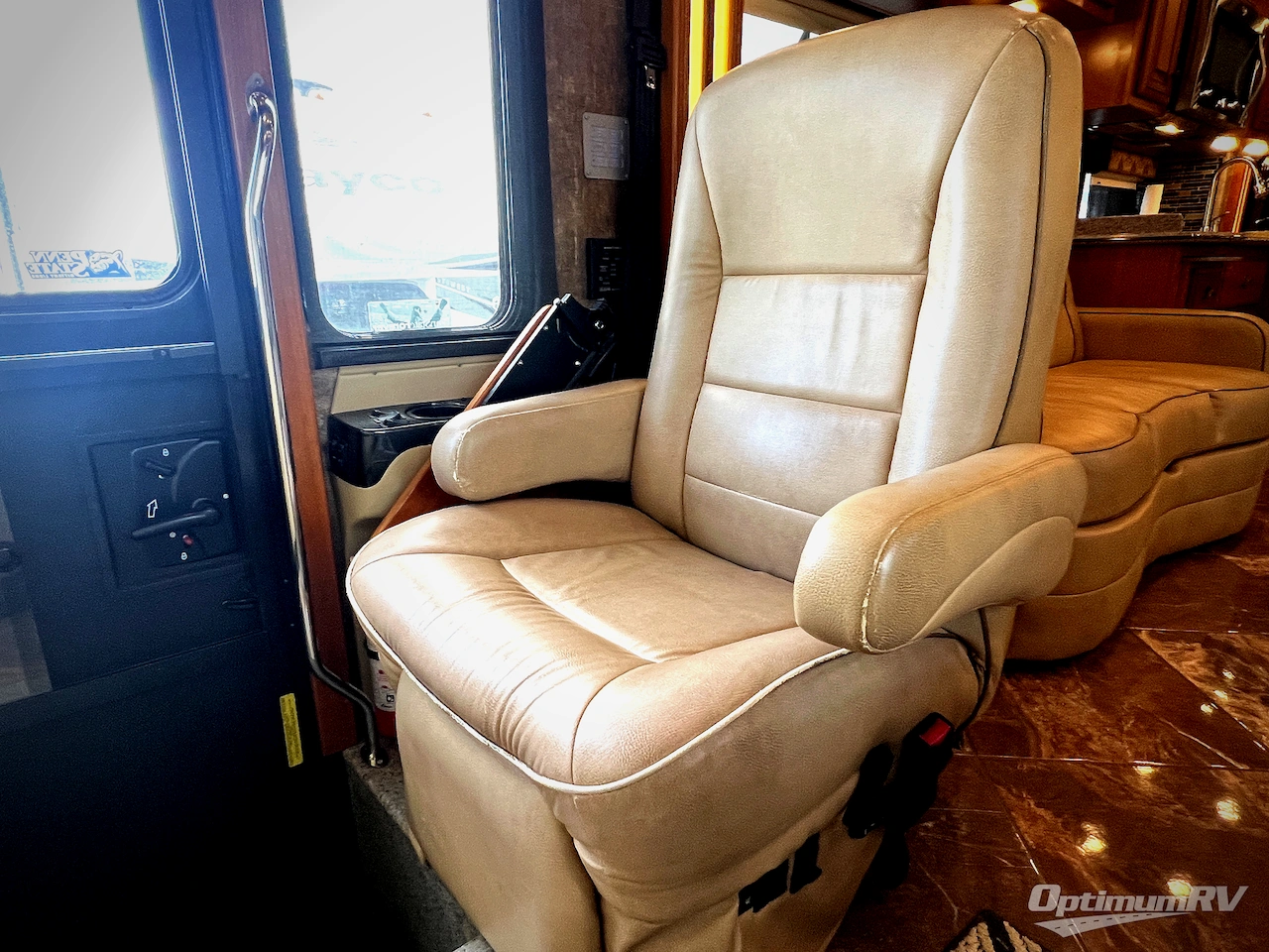 2015 Newmar Dutch Star 4369 Photo 10