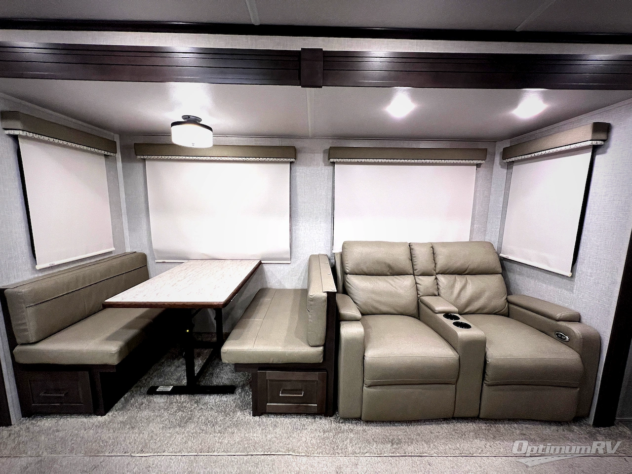 2021 Forest River Flagstaff Classic Super Lite 832IKRL Photo 6