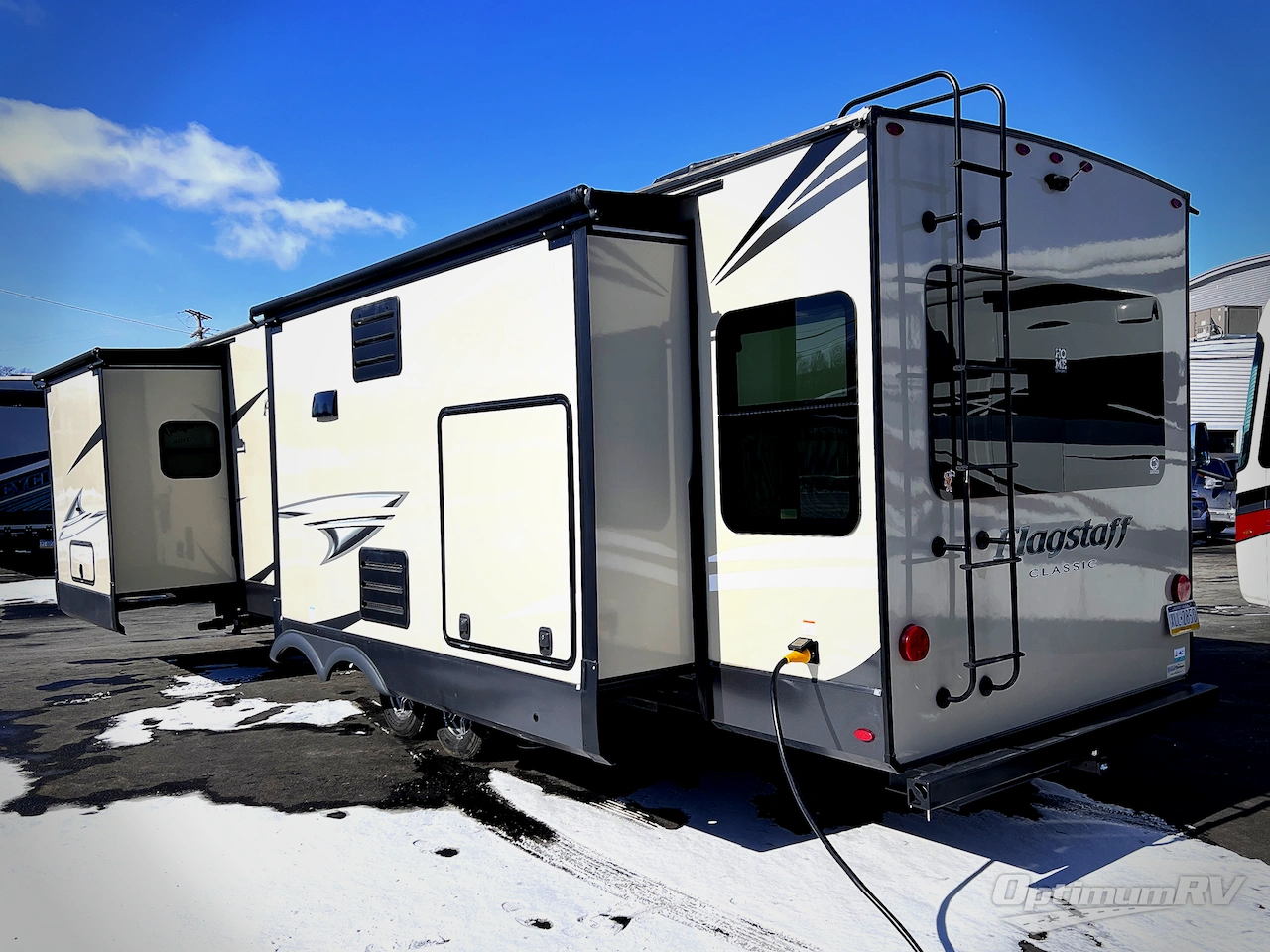 2021 Forest River Flagstaff Classic Super Lite 832IKRL Photo 3