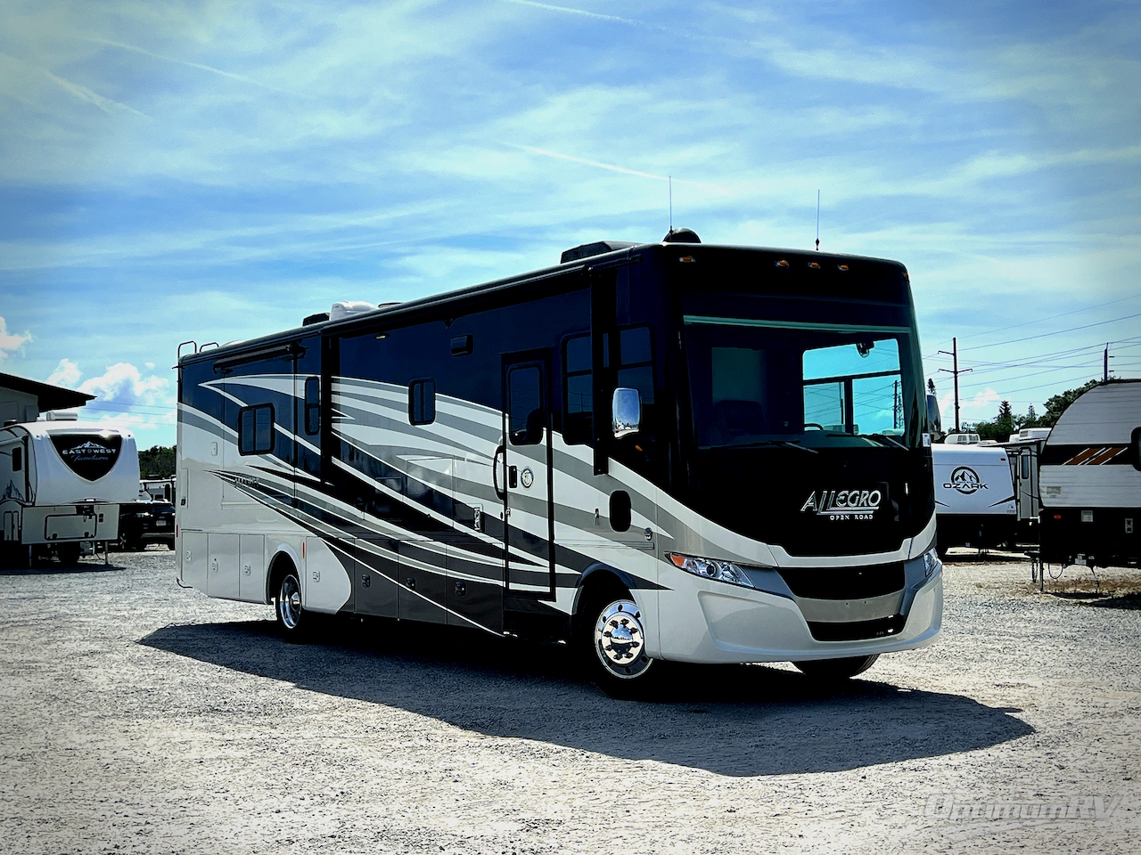 2017 Tiffin Allegro 36 UA Photo 1