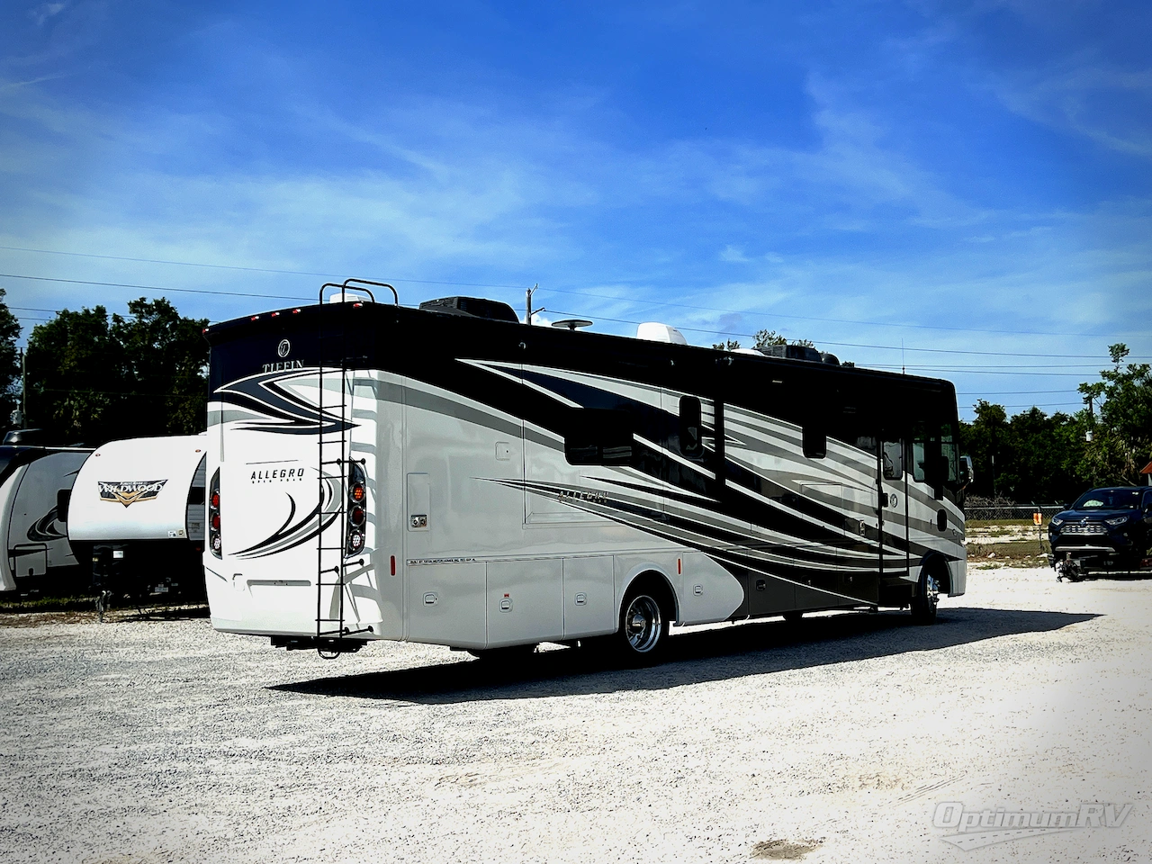 2017 Tiffin Allegro 36 UA Photo 2