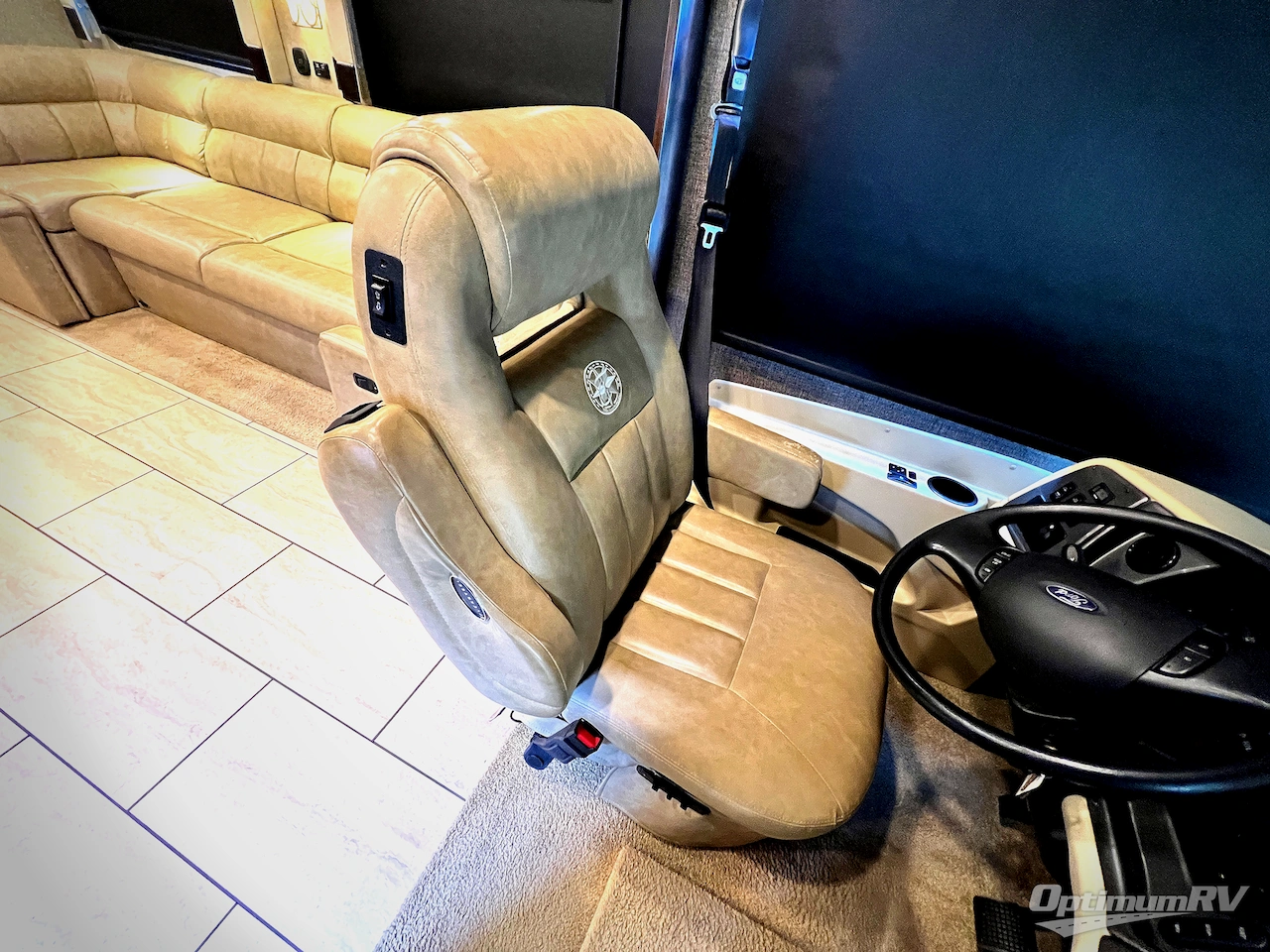 2017 Tiffin Allegro 36 UA Photo 6