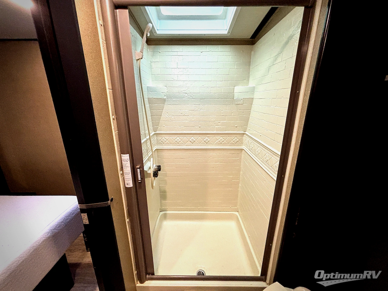 2019 Grand Design Imagine 3170BH Photo 8