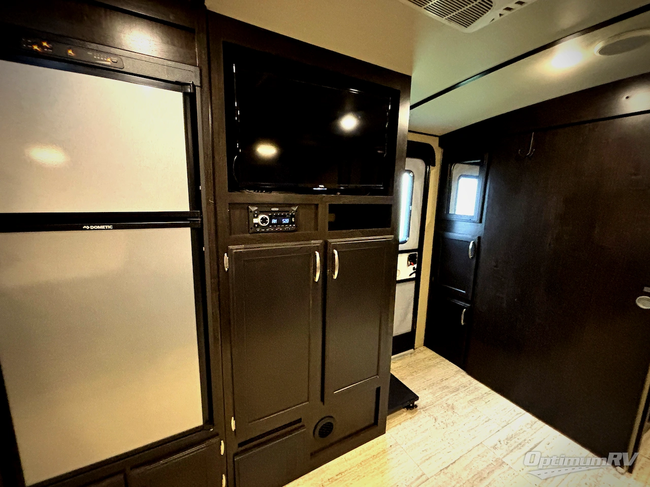 2019 Grand Design Imagine 3170BH Photo 13