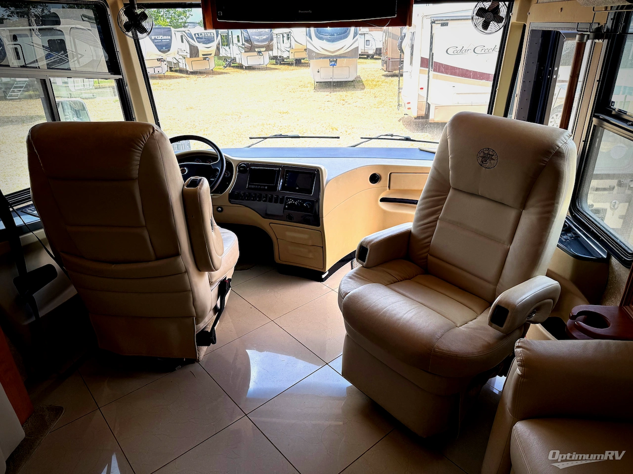 2011 Tiffin Phaeton 36QSH Photo 23