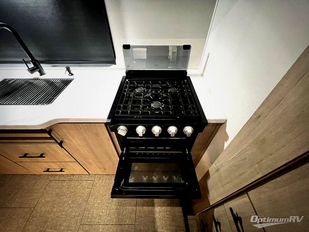 2025 Grand Design Imagine XLS 23LDE Photo 10