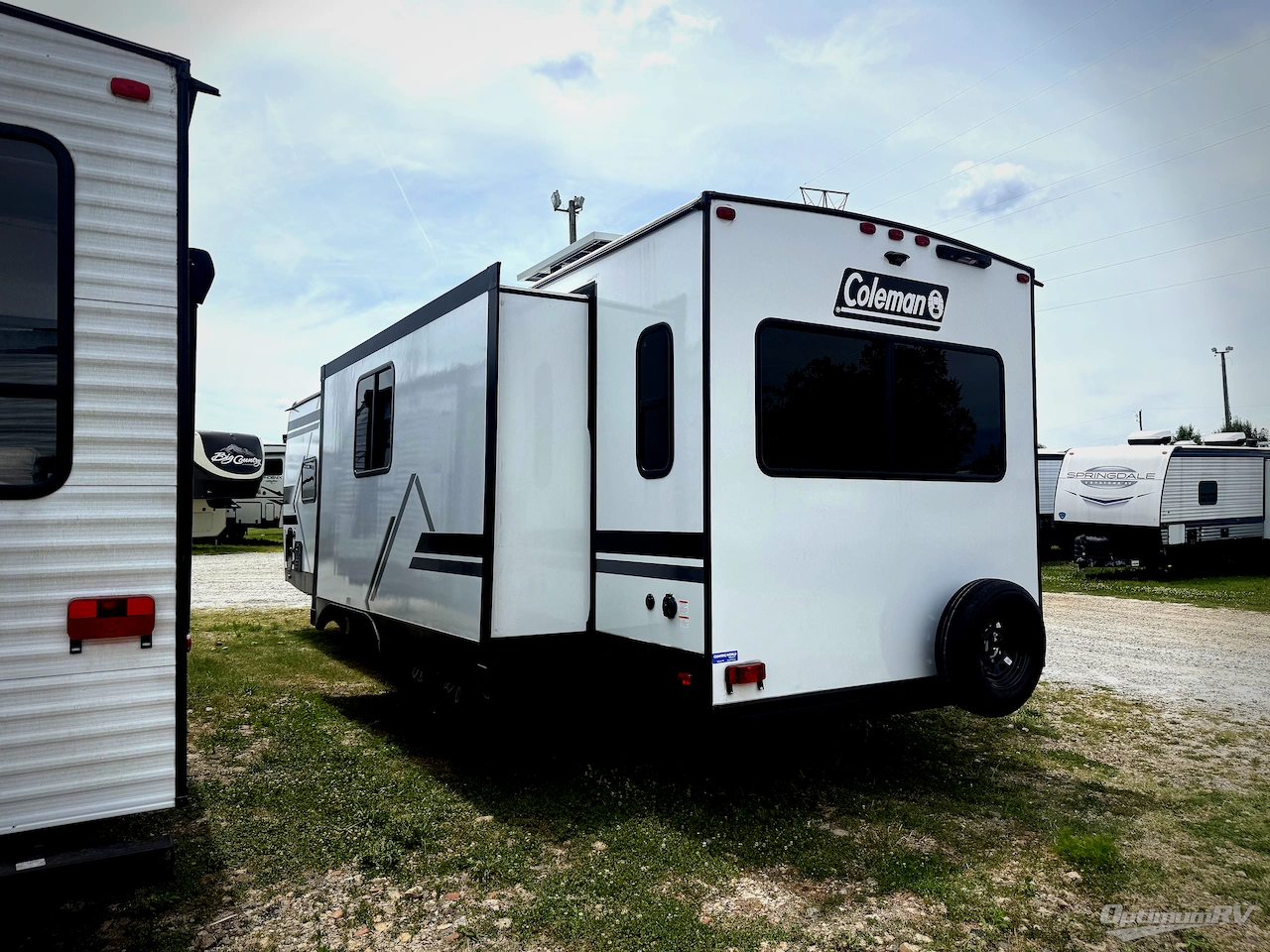2026 Keystone Coleman Legacy 2950RL Photo 3