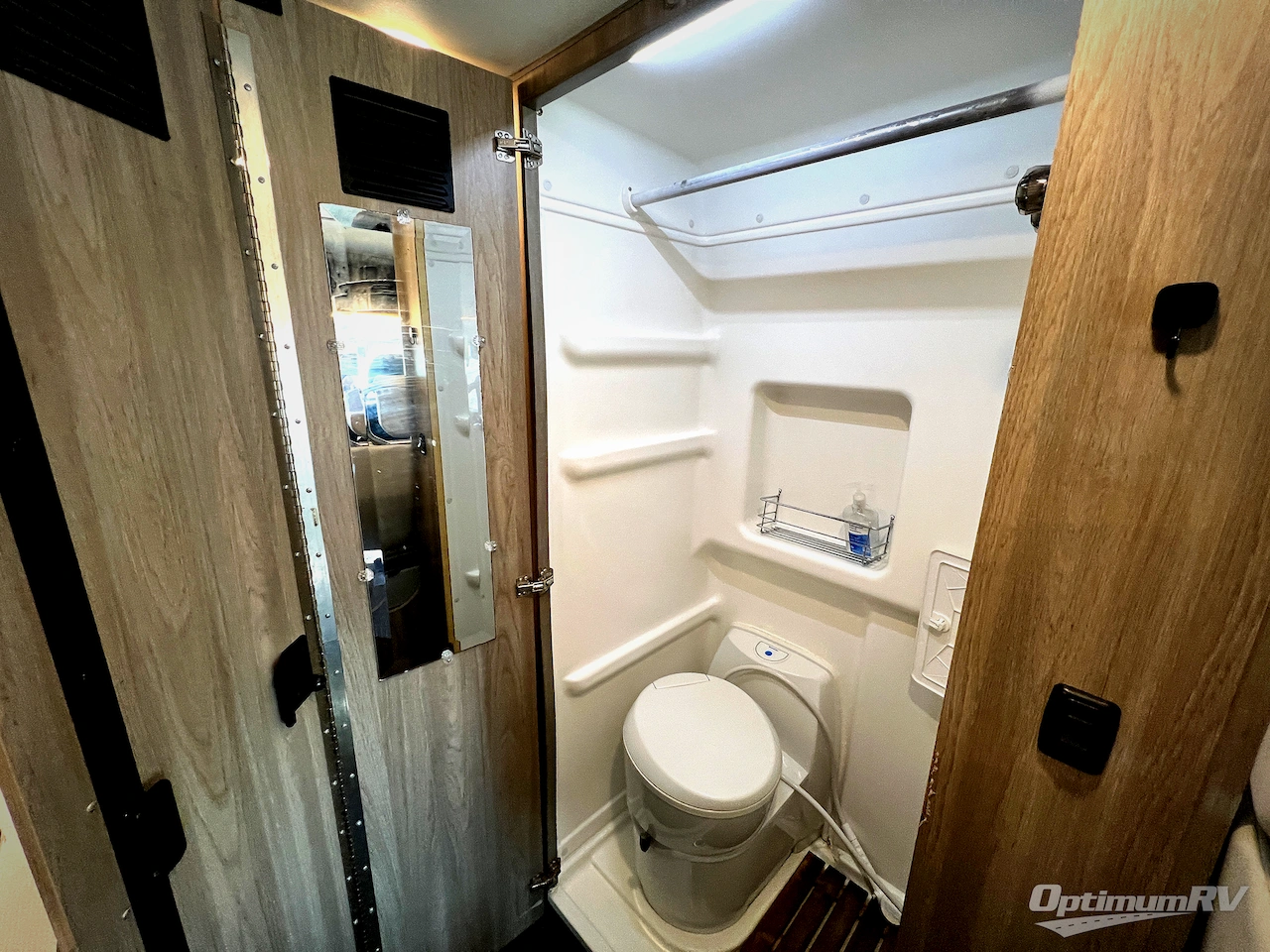 2022 Winnebago Solis 59PX Photo 21
