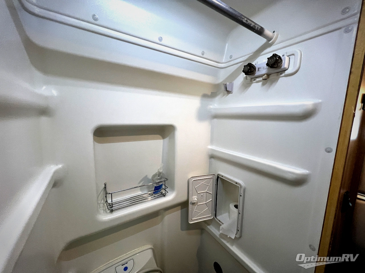 2022 Winnebago Solis 59PX Photo 23