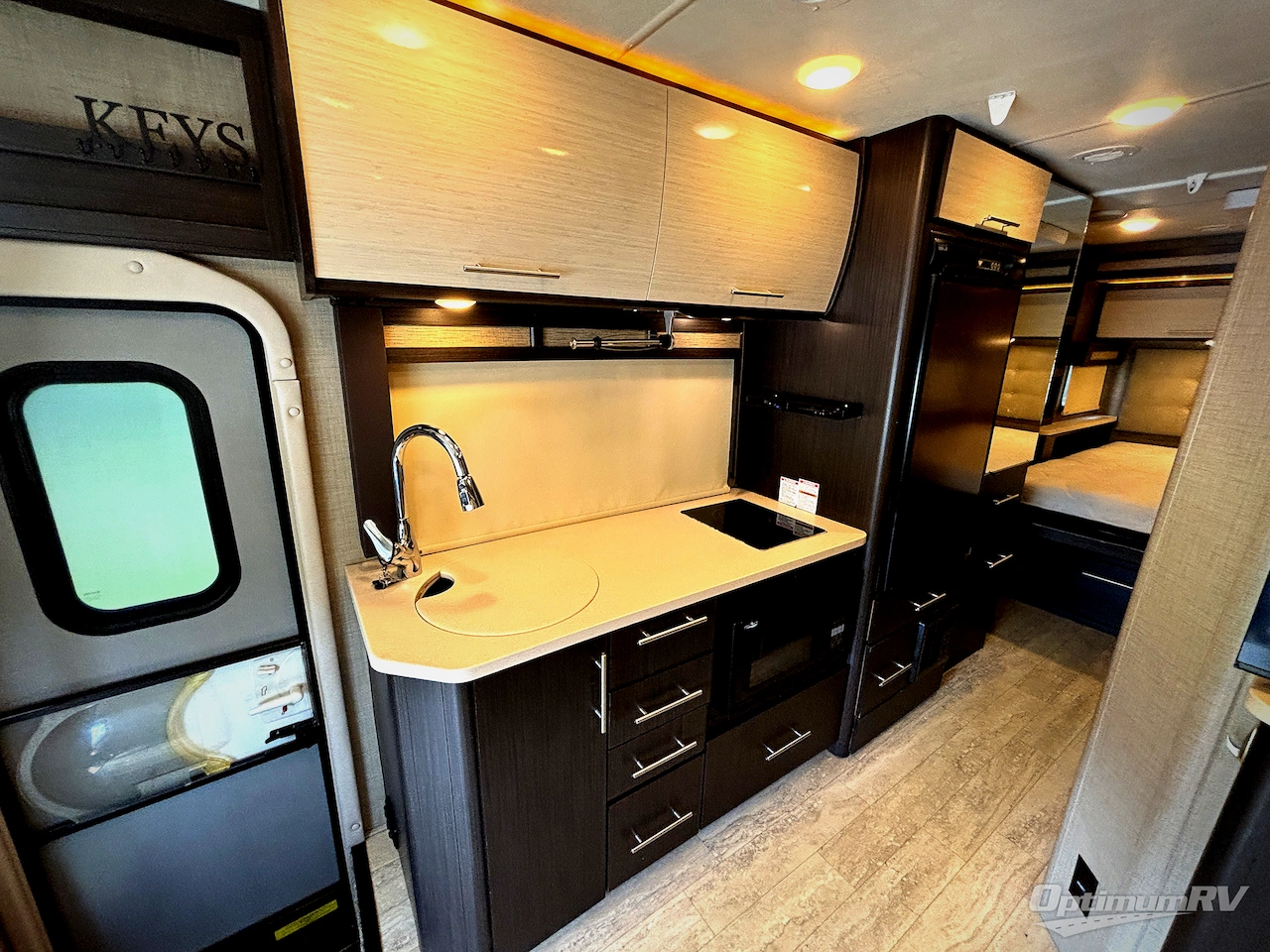 2018 Thor Gemini 24TF Photo 10