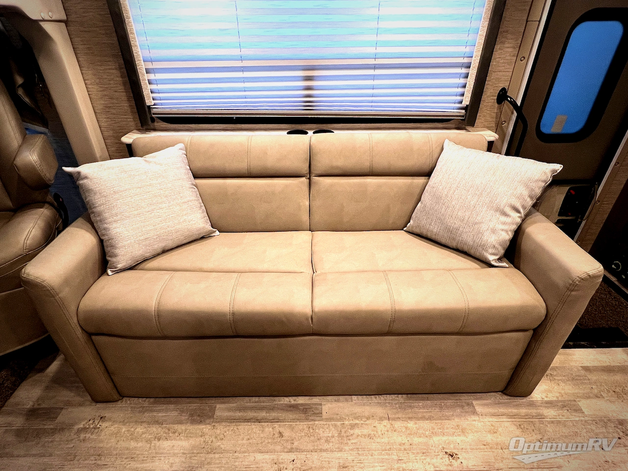 2023 Thor Freedom Traveler 30A Photo 15