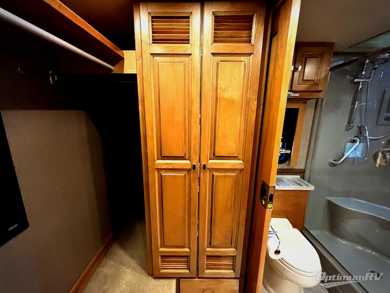 2019 Tiffin Phaeton 44OH Photo 26