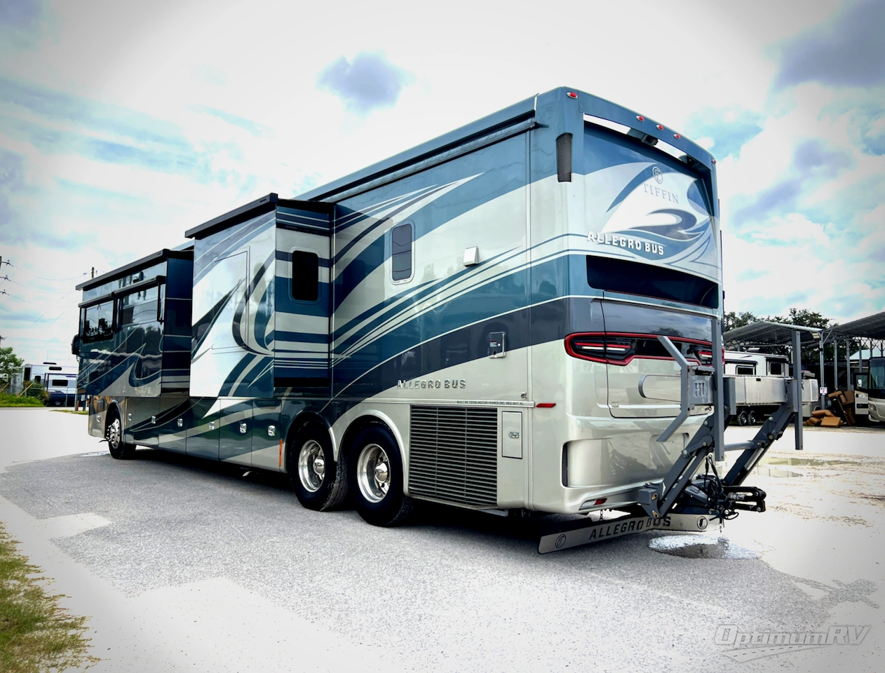 2019 Tiffin Allegro Bus 45OPP Photo 2
