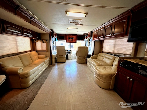 2004 Thor Mandalay 40D RV Floorplan Photo