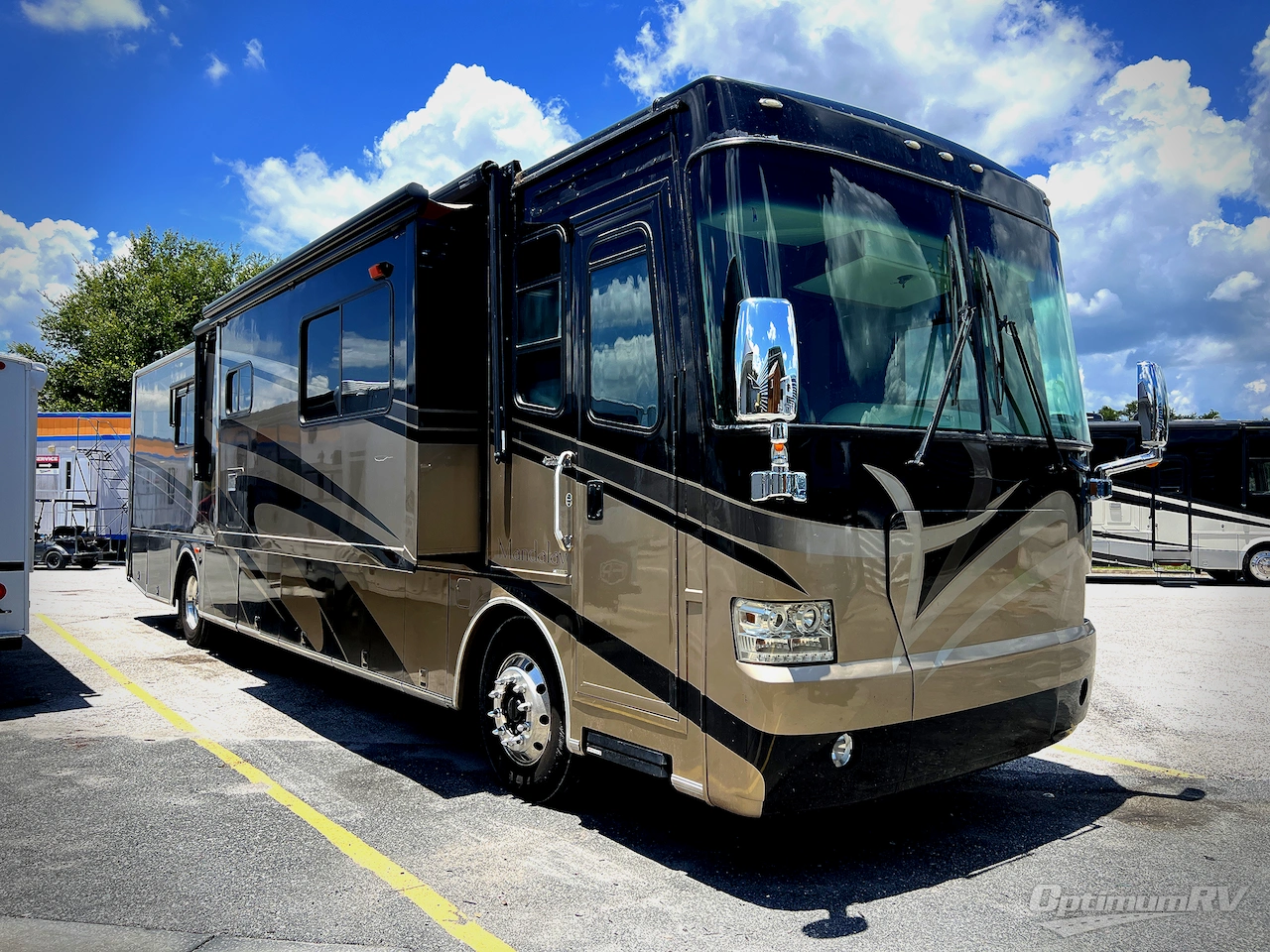 2004 Thor Mandalay 40D Photo 1