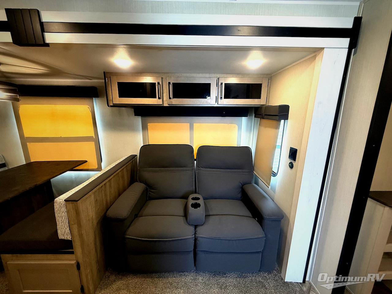 2023 Palomino Puma 28BHFQ Photo 12