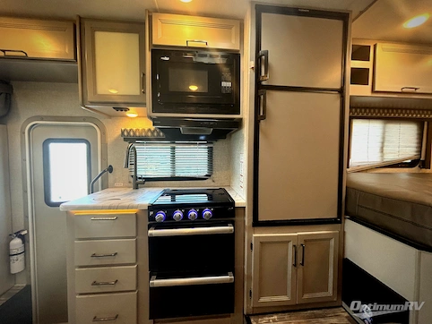 2024 Thor Four Winds 22E RV Photo 2